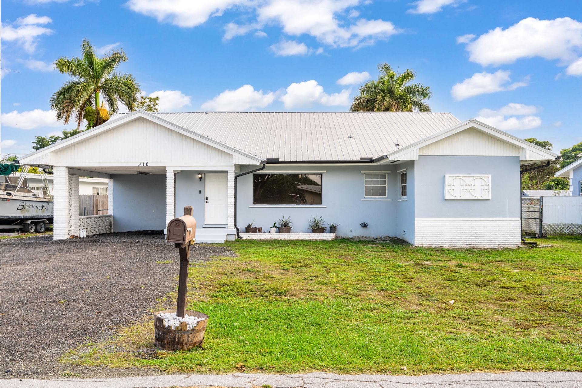 316 NW Avenue E, Belle Glade, FL 33430 Photo