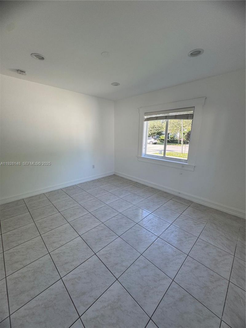 3021 SW 2nd Ave, Miami, FL 33129 Photo