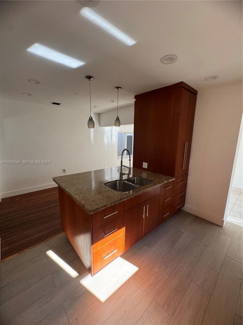 3021 SW 2nd Ave, Miami, FL 33129 Photo