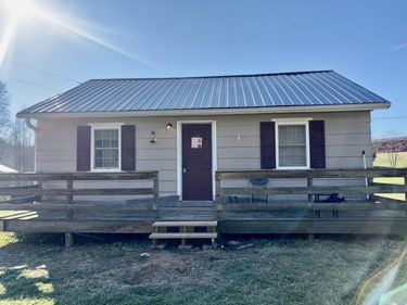 725 Pierce Donansburg Road, Greensburg, KY 42743