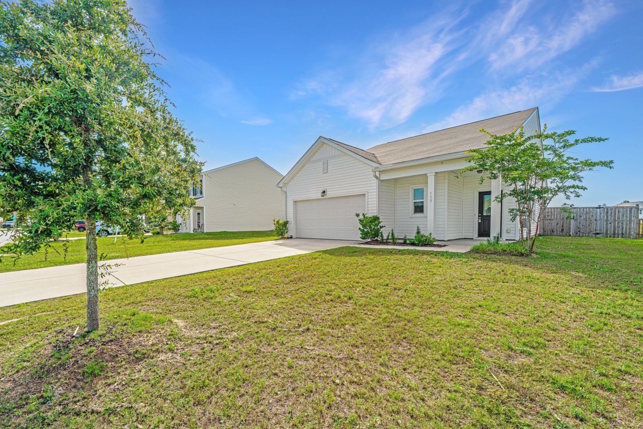 109 Lyra Lane Photo 1