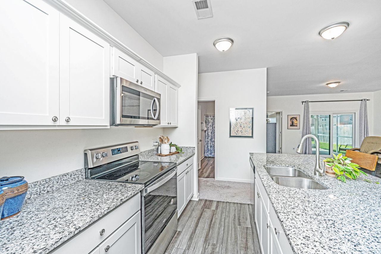 109 Lyra Lane Photo 10