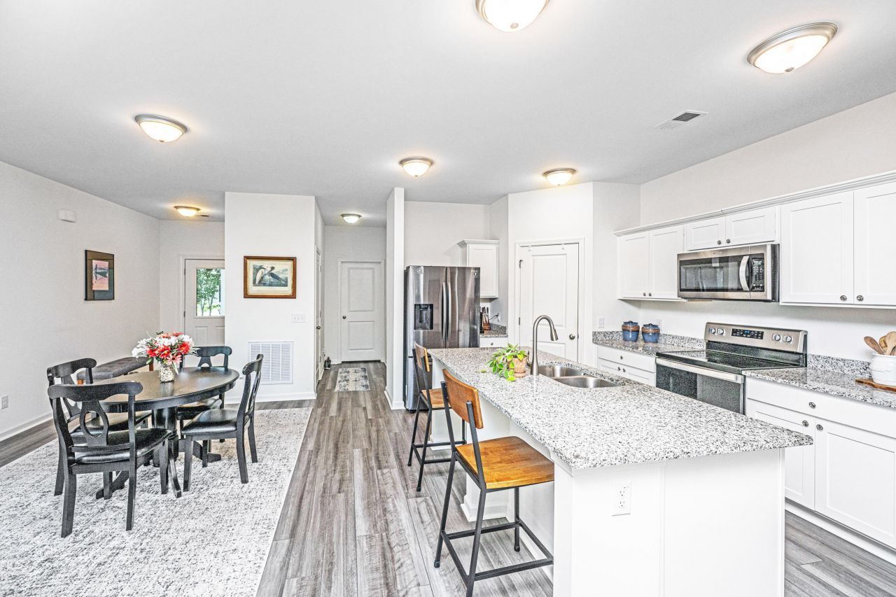 109 Lyra Lane Photo 5