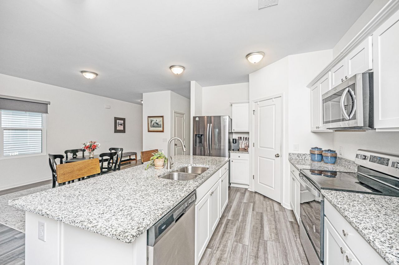 109 Lyra Lane Photo 8