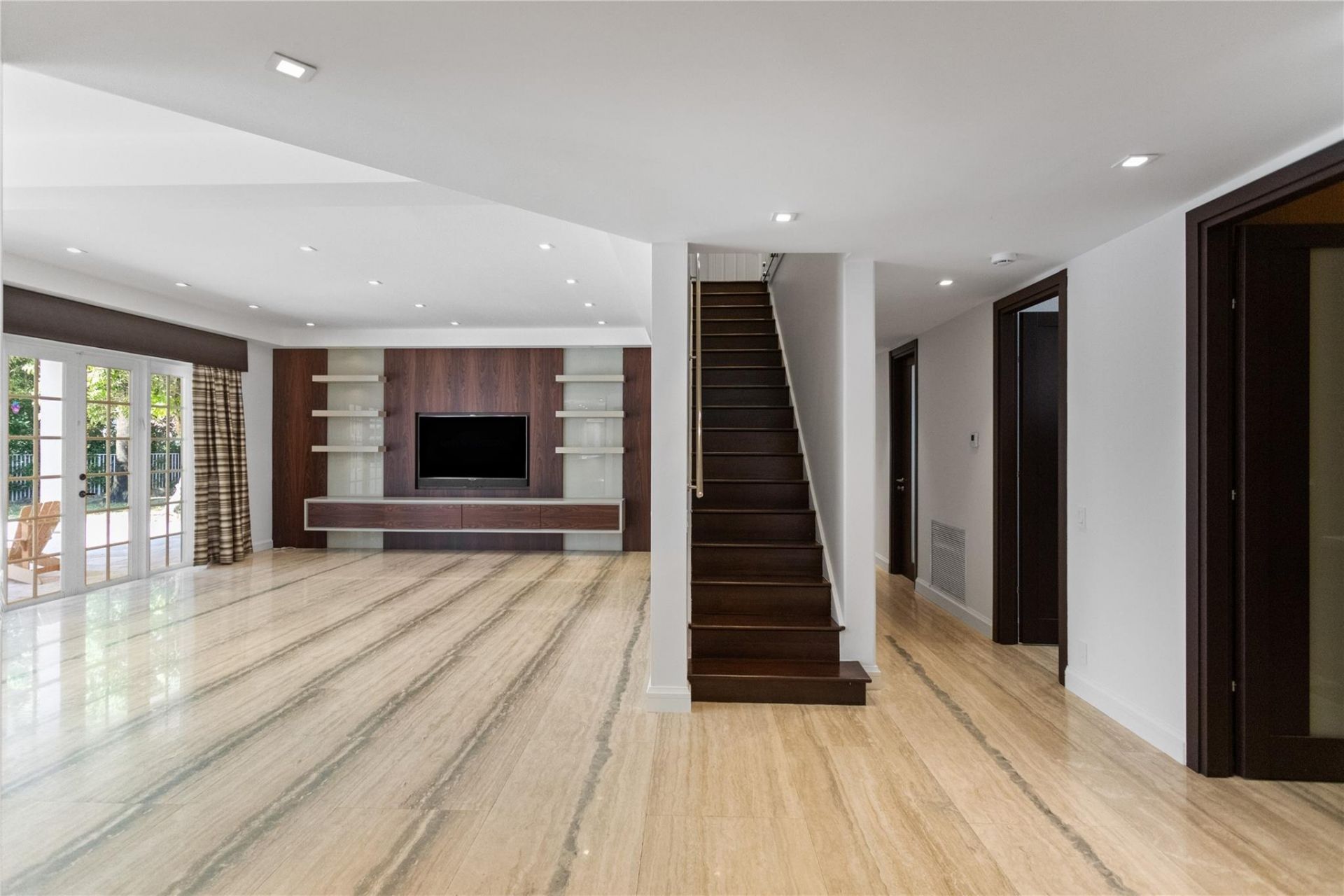 1585 Victoria Isle Way, Weston, FL 33327 Photo