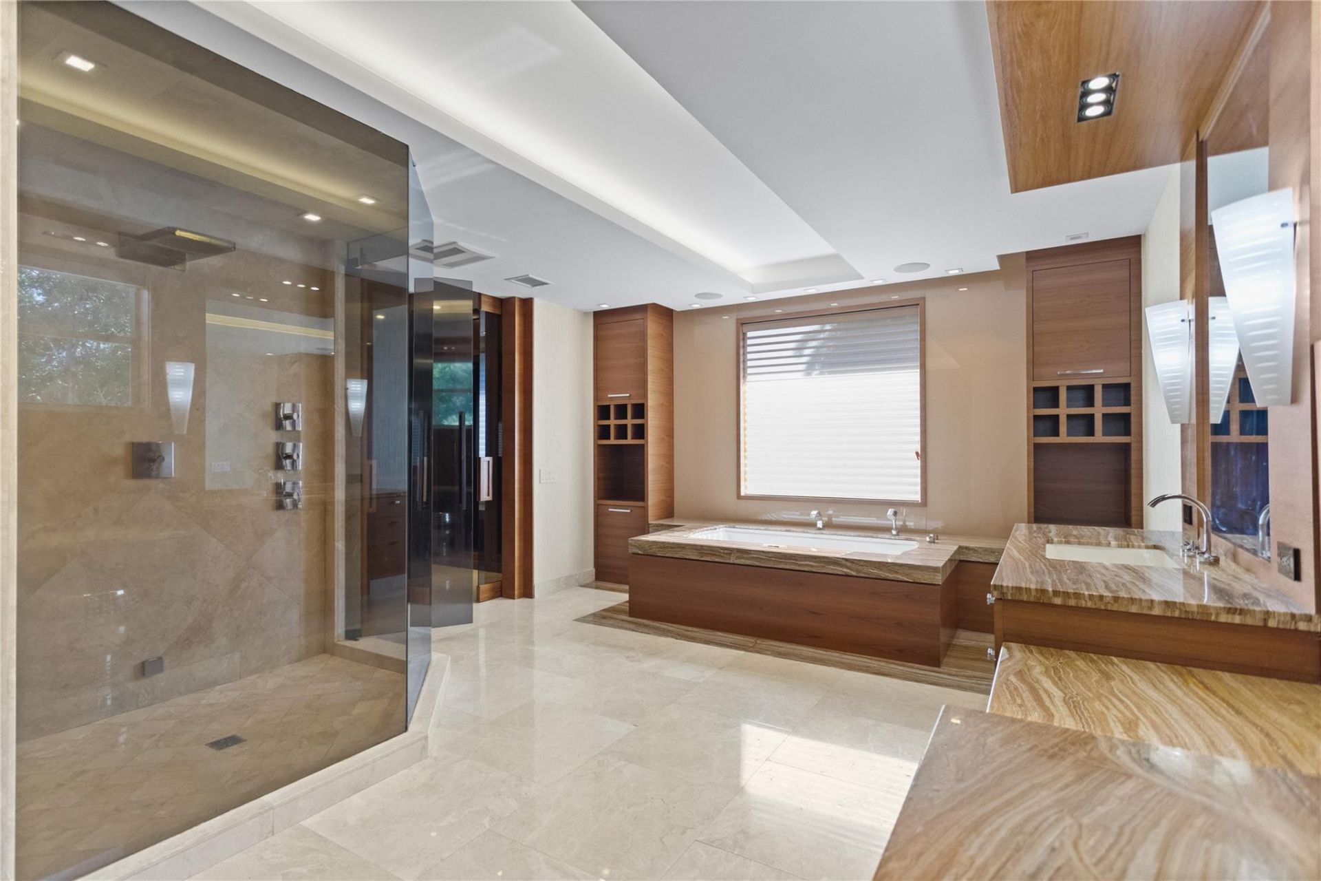 1585 Victoria Isle Way, Weston, FL 33327 Photo