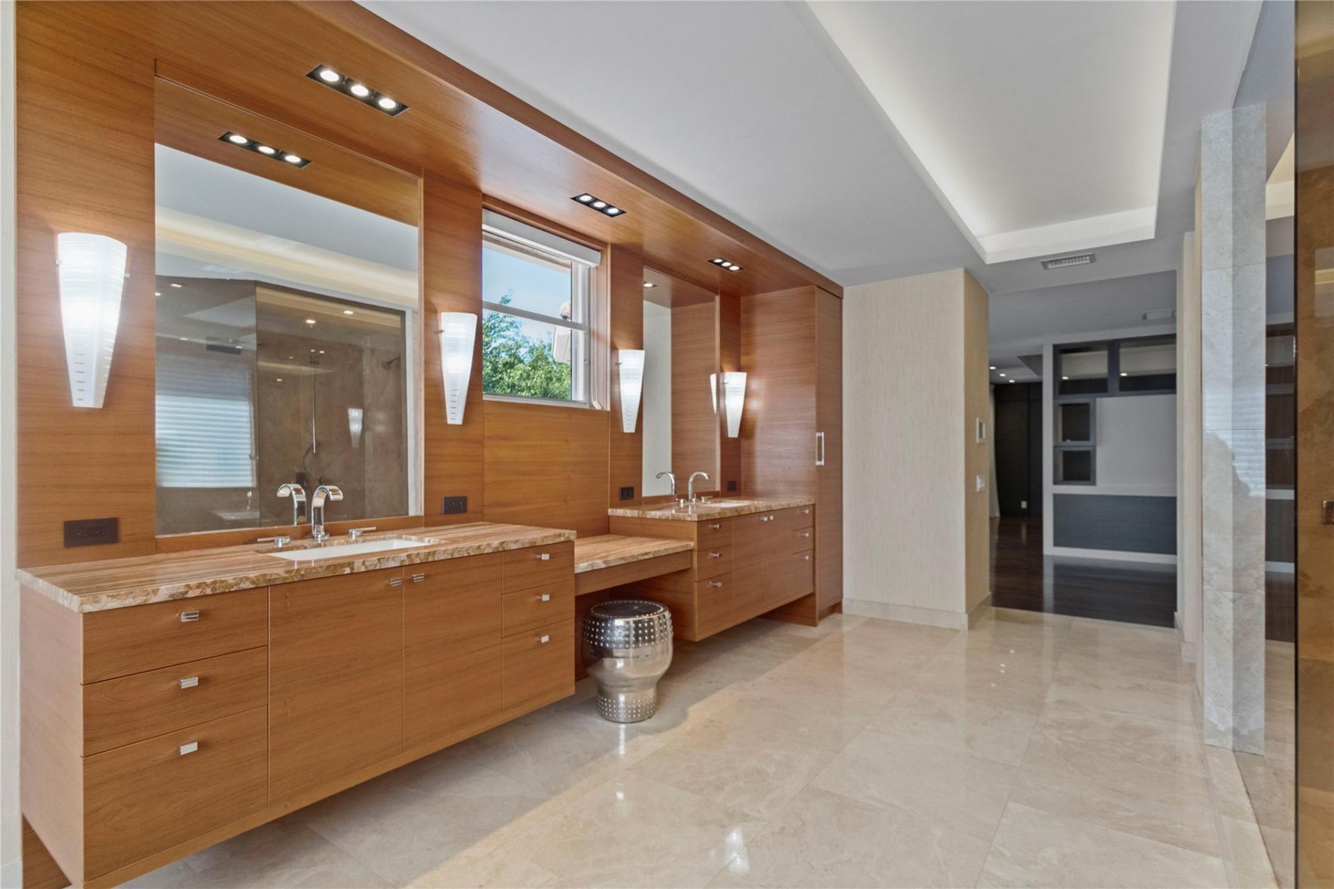 1585 Victoria Isle Way, Weston, FL 33327 Photo