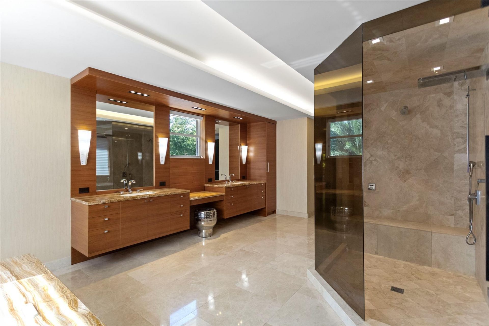 1585 Victoria Isle Way, Weston, FL 33327 Photo