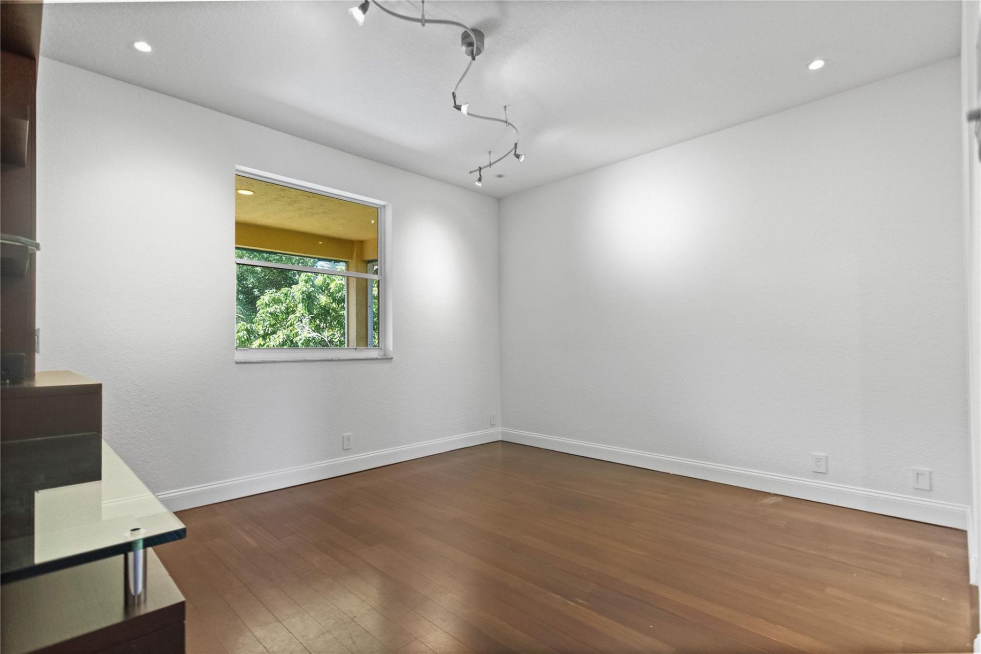 1585 Victoria Isle Way, Weston, FL 33327 Photo