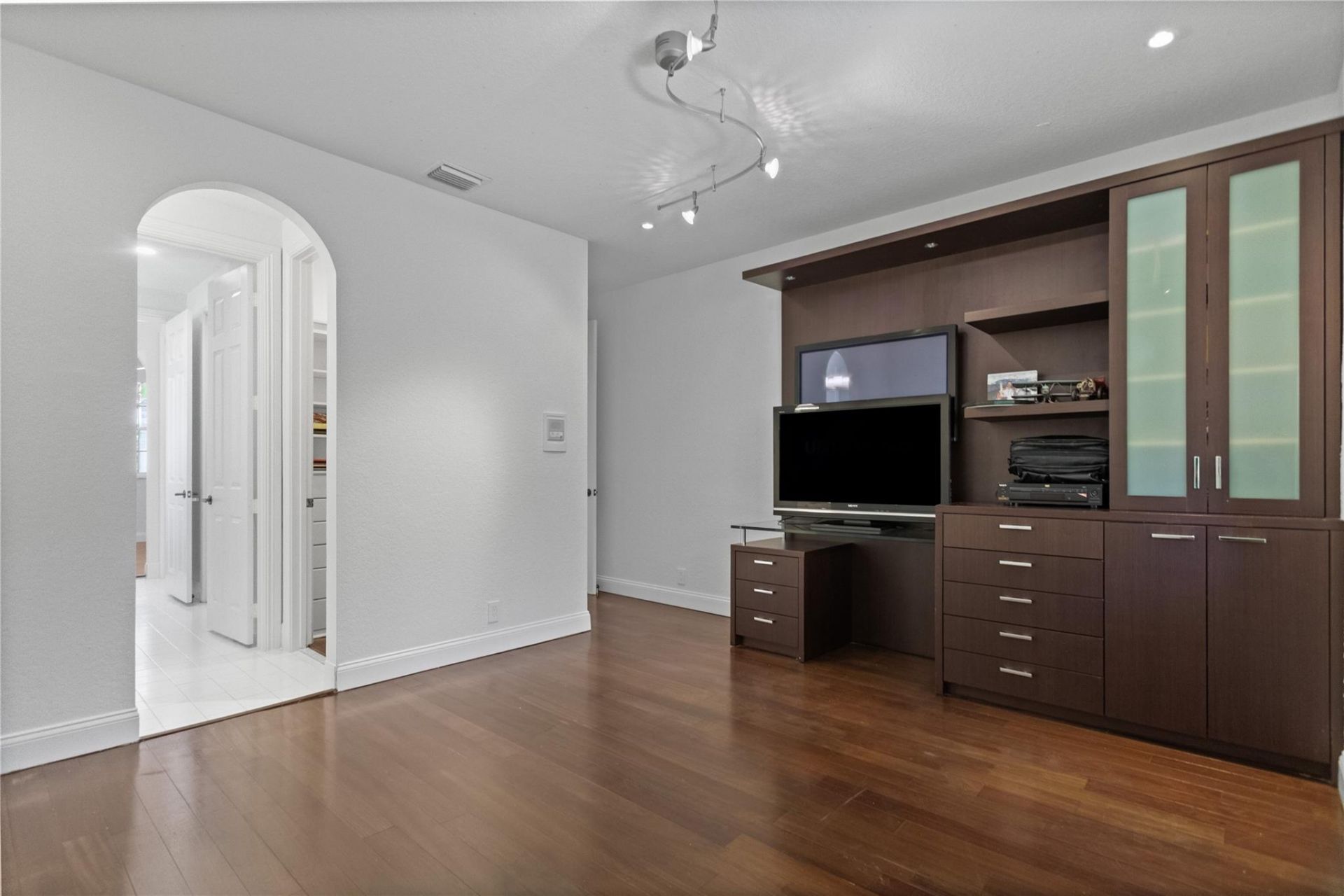 1585 Victoria Isle Way, Weston, FL 33327 Photo