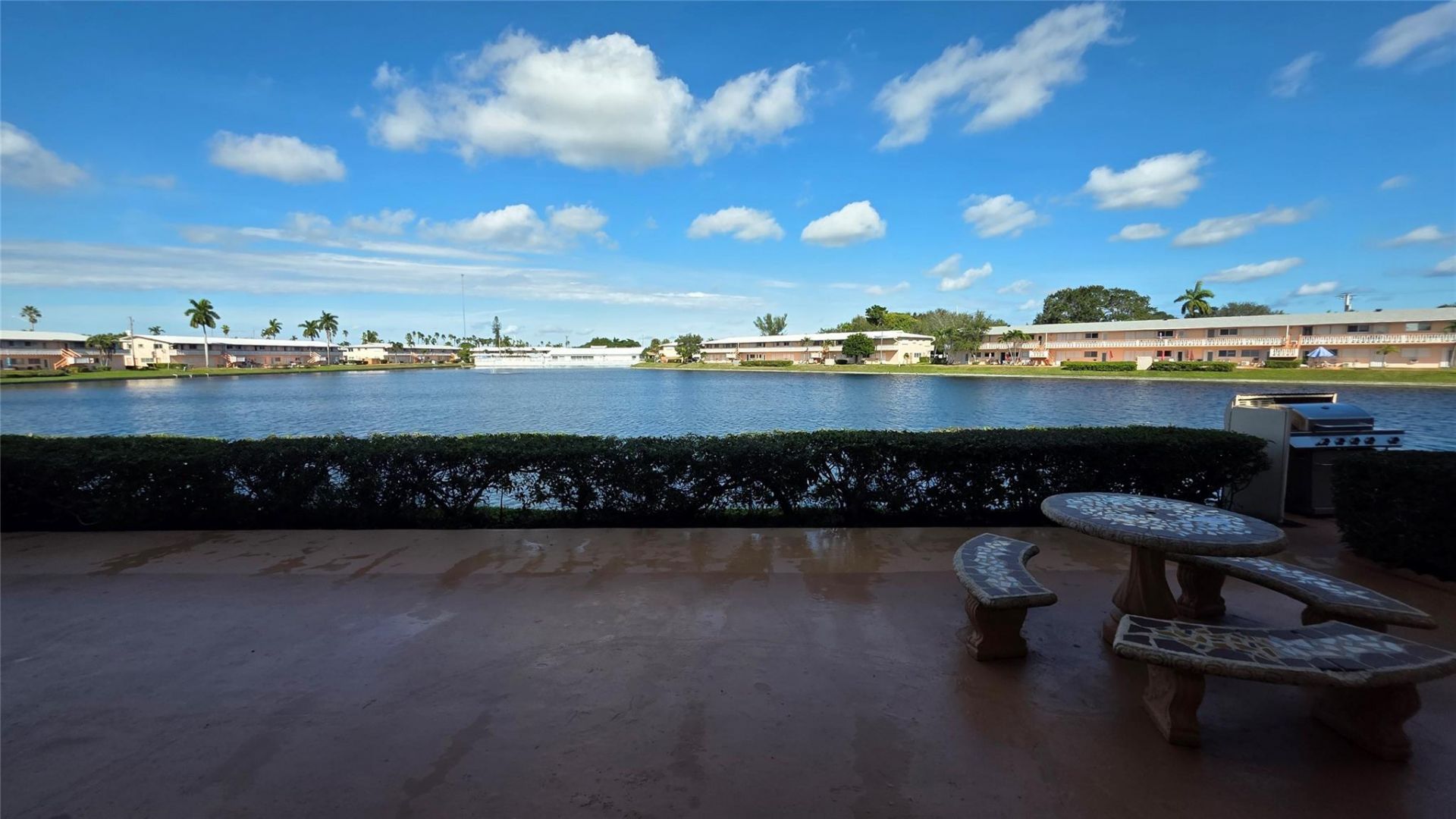 1030 SW 11th Street, Unit 5m, Hallandale Beach, FL 33009 Photo