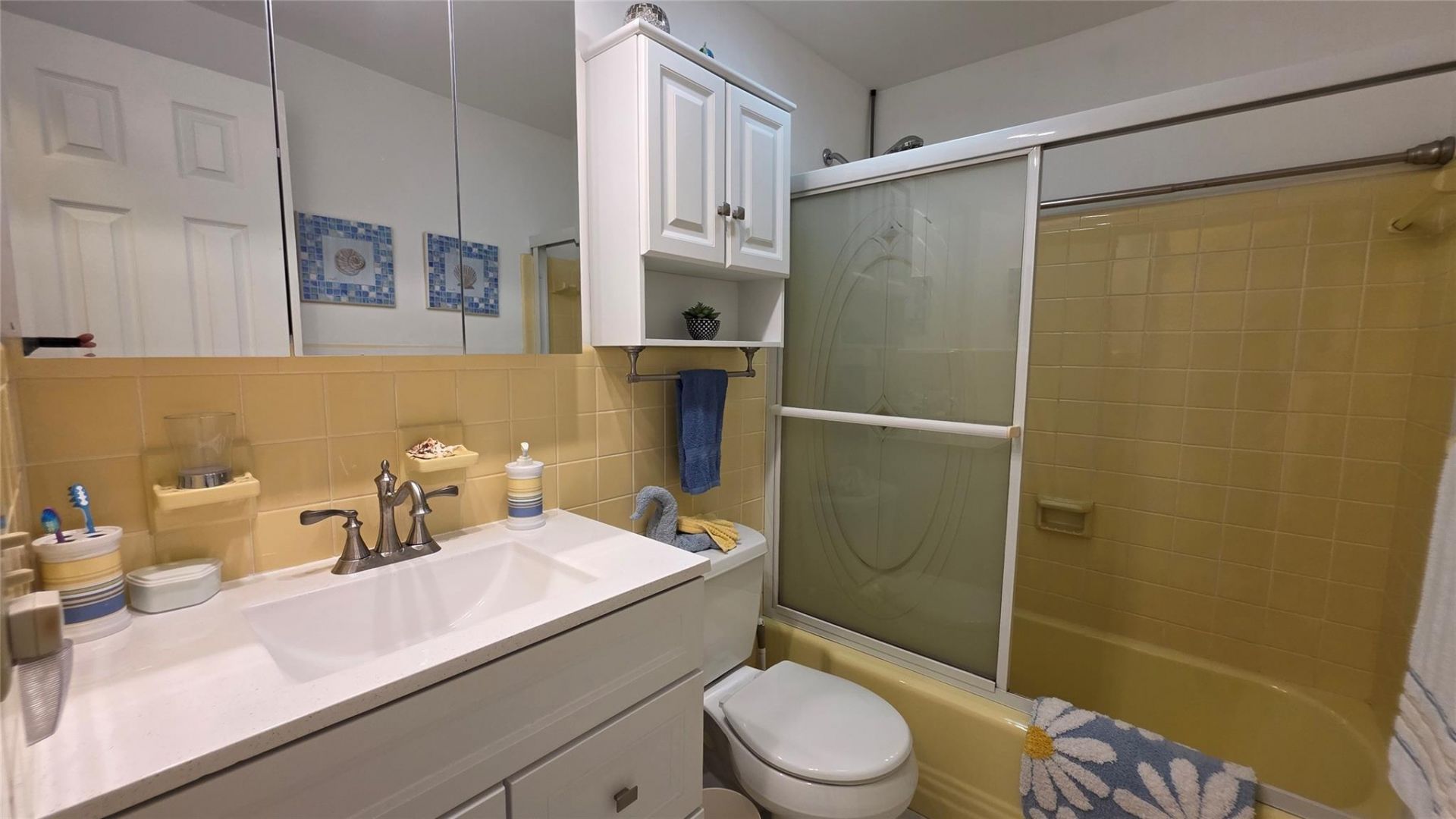 1030 SW 11th Street, Unit 5m, Hallandale Beach, FL 33009 Photo