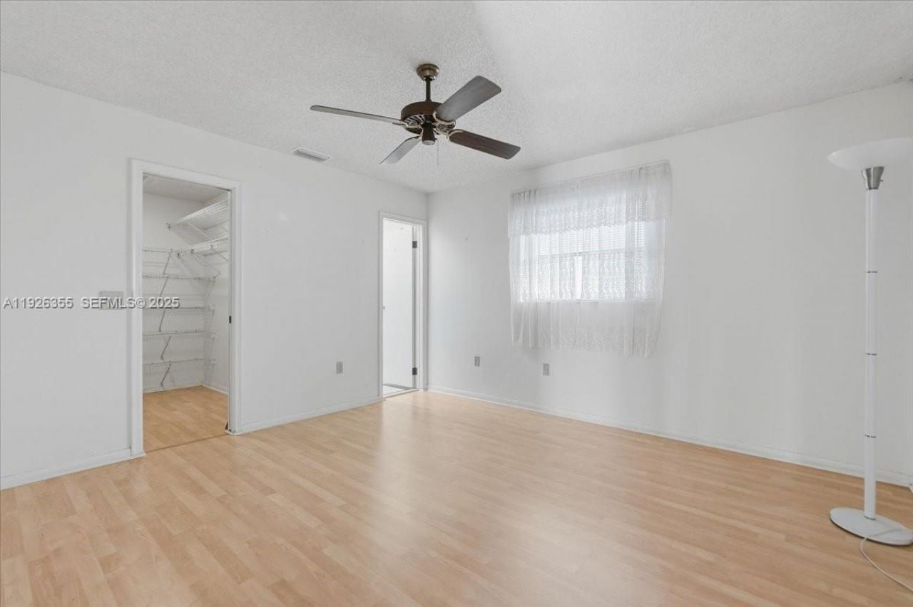 11711 NW 29th St, Sunrise, FL 33323 Photo