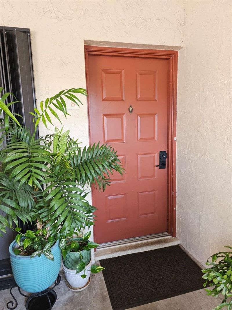 20160 NE 3rd Ct, Unit 8, Miami, FL 33179 Photo