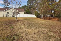 000 Wintercreeper Dr. photo 4