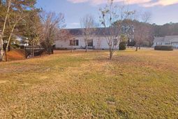 000 Wintercreeper Dr. photo 4