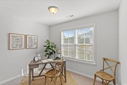 422 Hardwood Dr photo 4