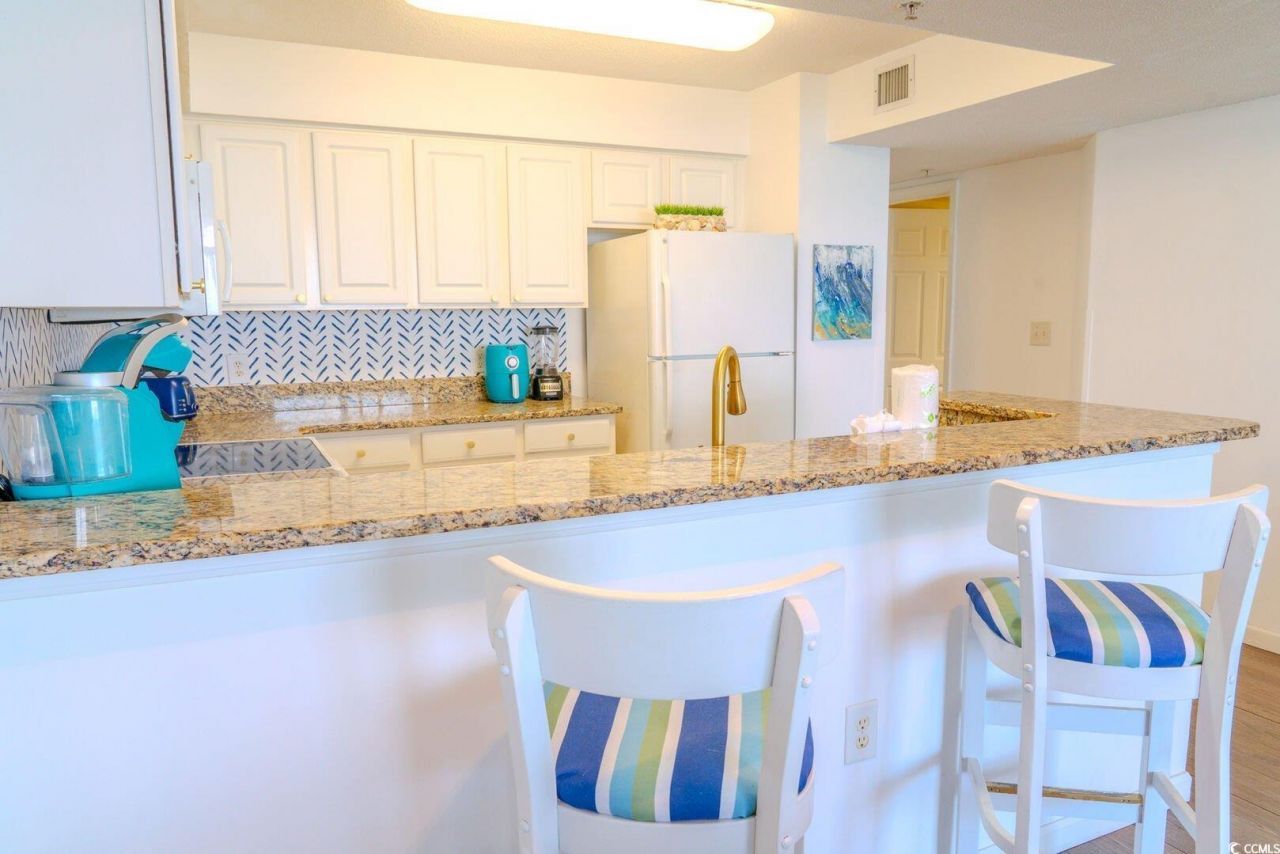 2201 S Ocean Blvd. Photo 18