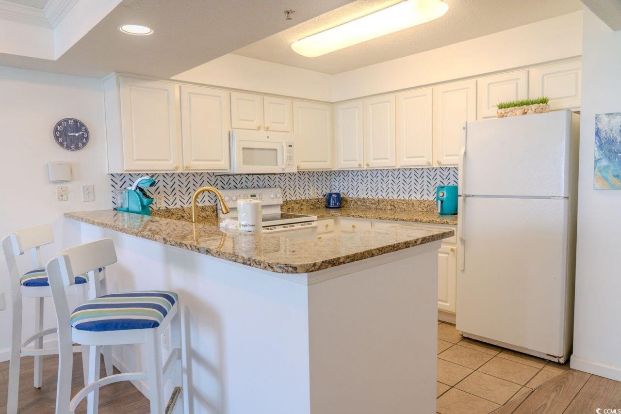 2201 S Ocean Blvd. Photo 19