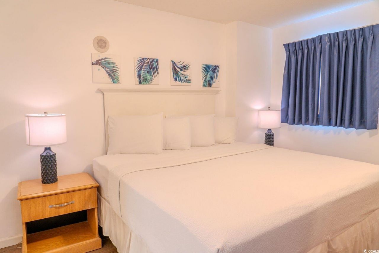 2201 S Ocean Blvd. Photo 20