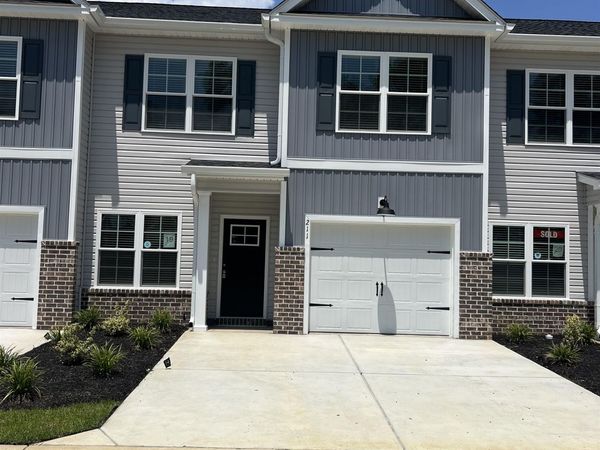 211 Buckwood Dr, Unit 19 INT, Myrtle Beach, SC 29588