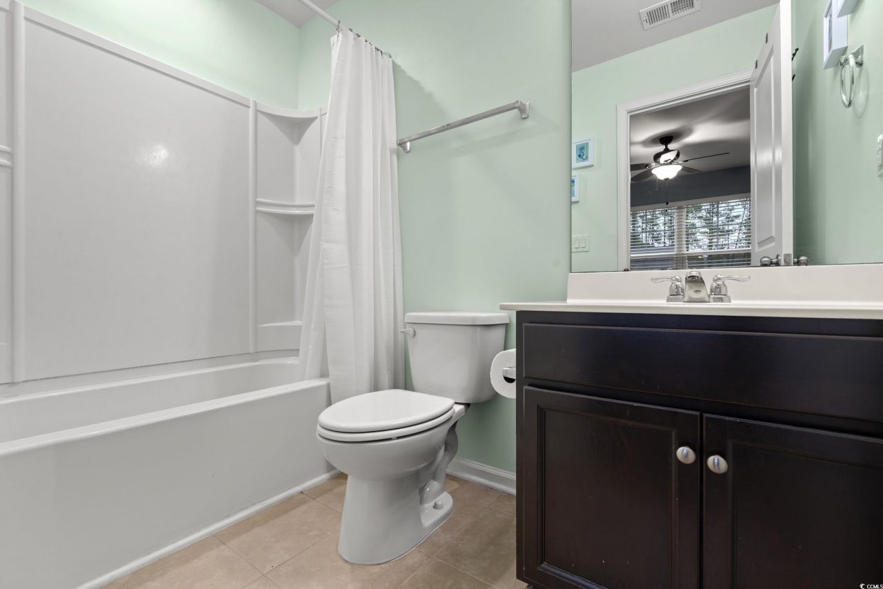 306 Castle Dr. Photo 21