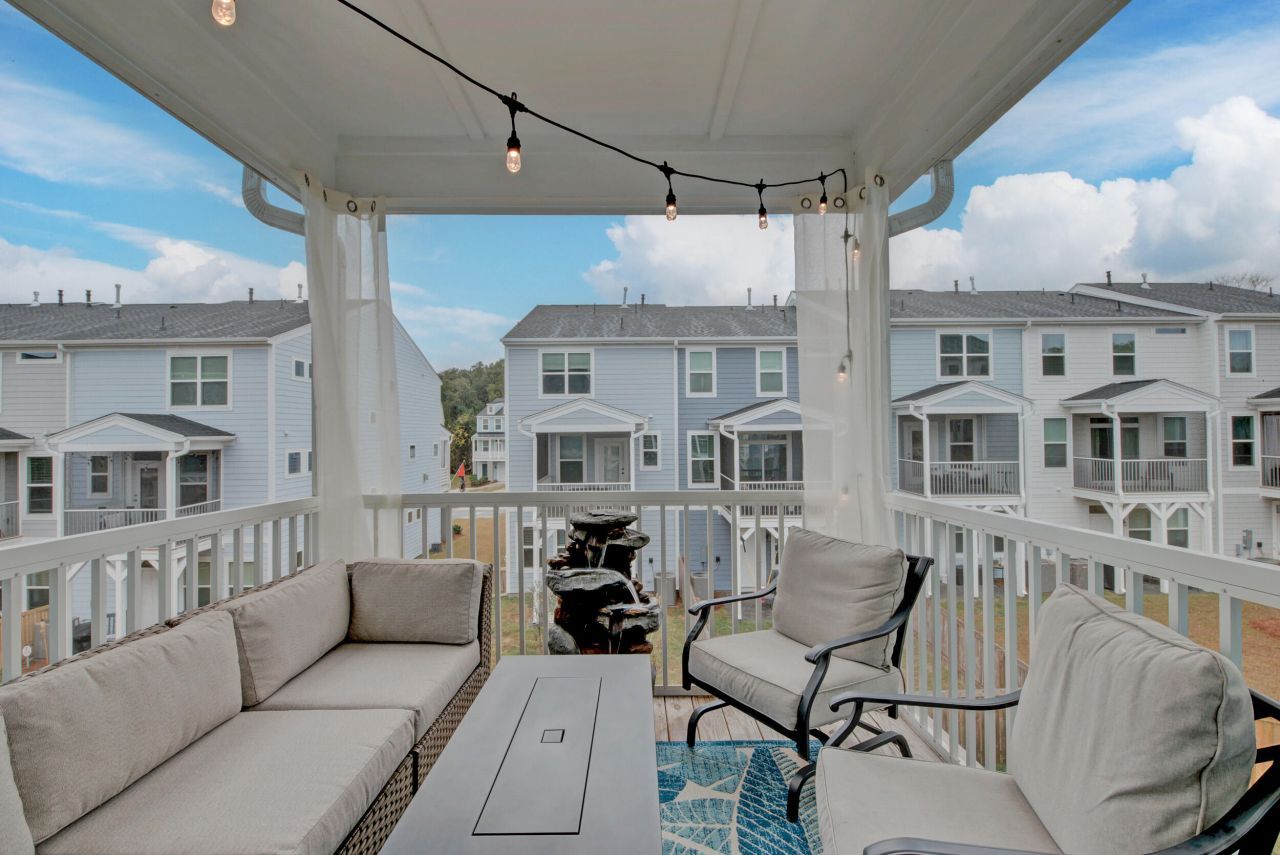 413 Katies Scenic Court Photo 10