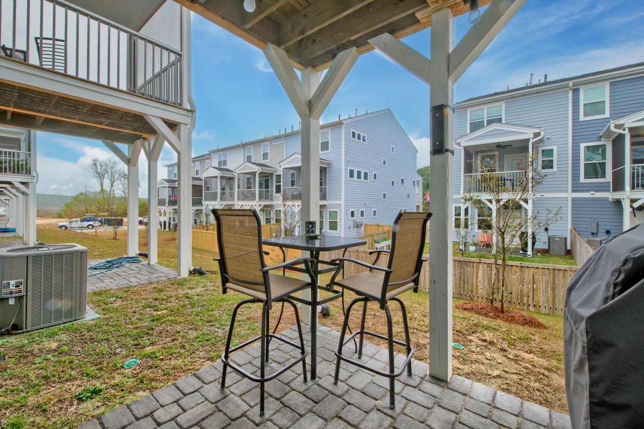 413 Katies Scenic Court Photo 11