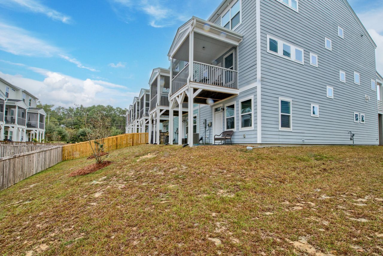 413 Katies Scenic Court Photo 29