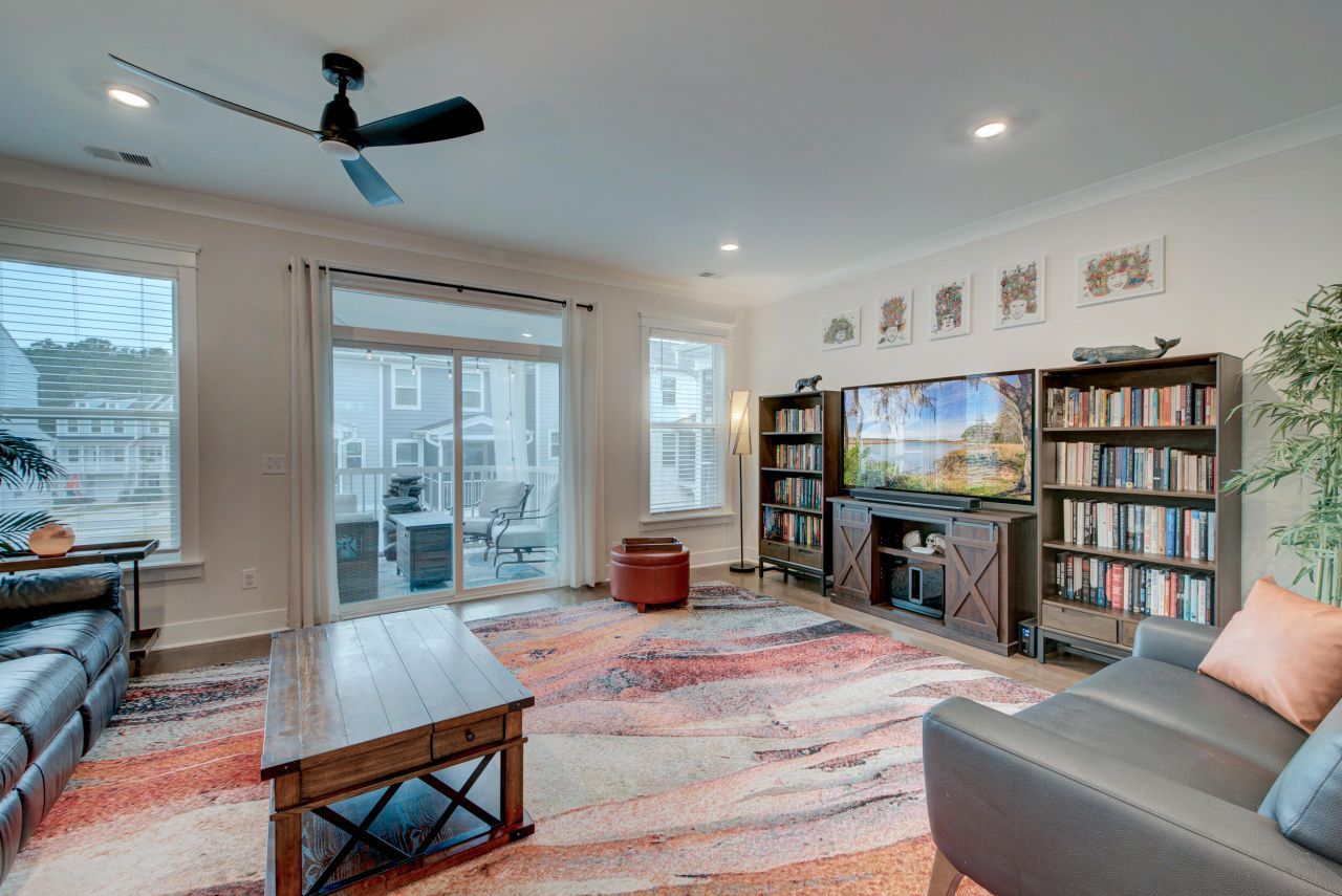 413 Katies Scenic Court Photo 6