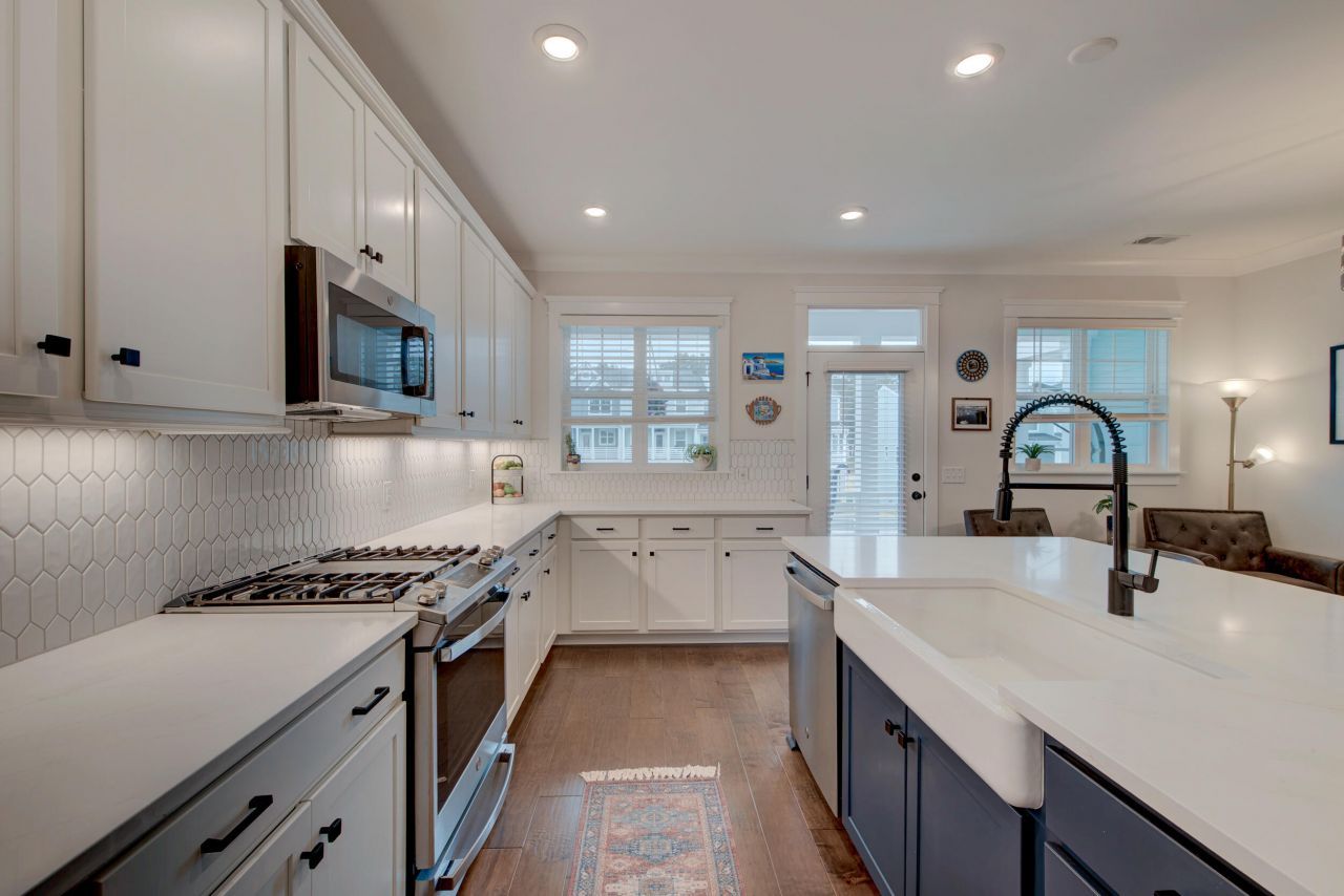 413 Katies Scenic Court Photo 8