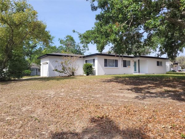 105 FOREST PARK AVENUE, TEMPLE TERRACE, FL 33617