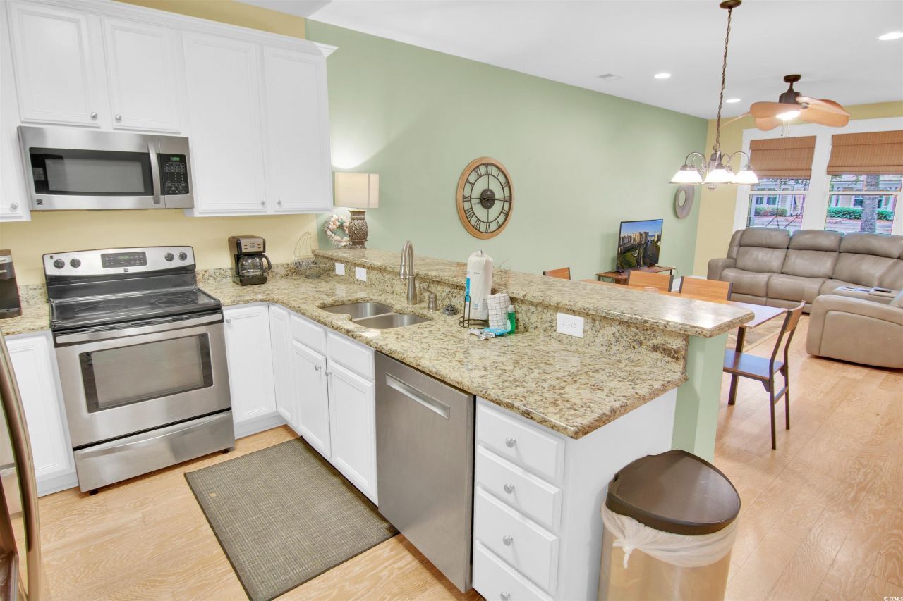 4910 N Market St. Photo 10