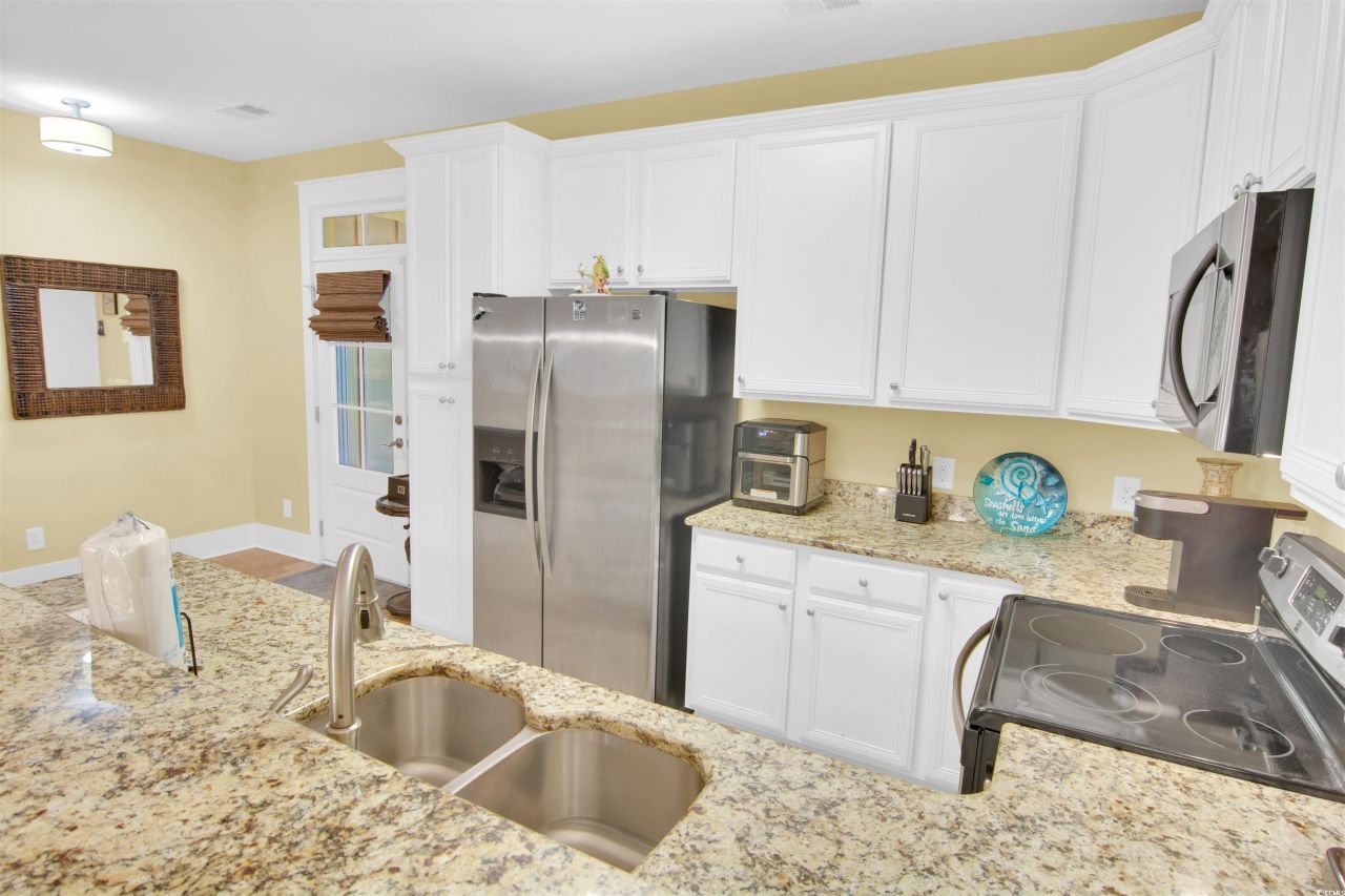 4910 N Market St. Photo 11