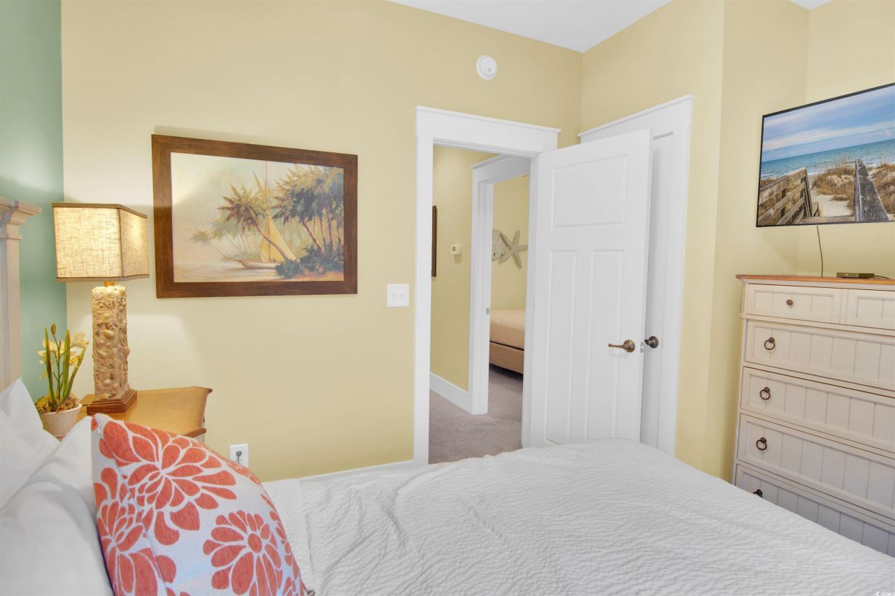 4910 N Market St. Photo 24