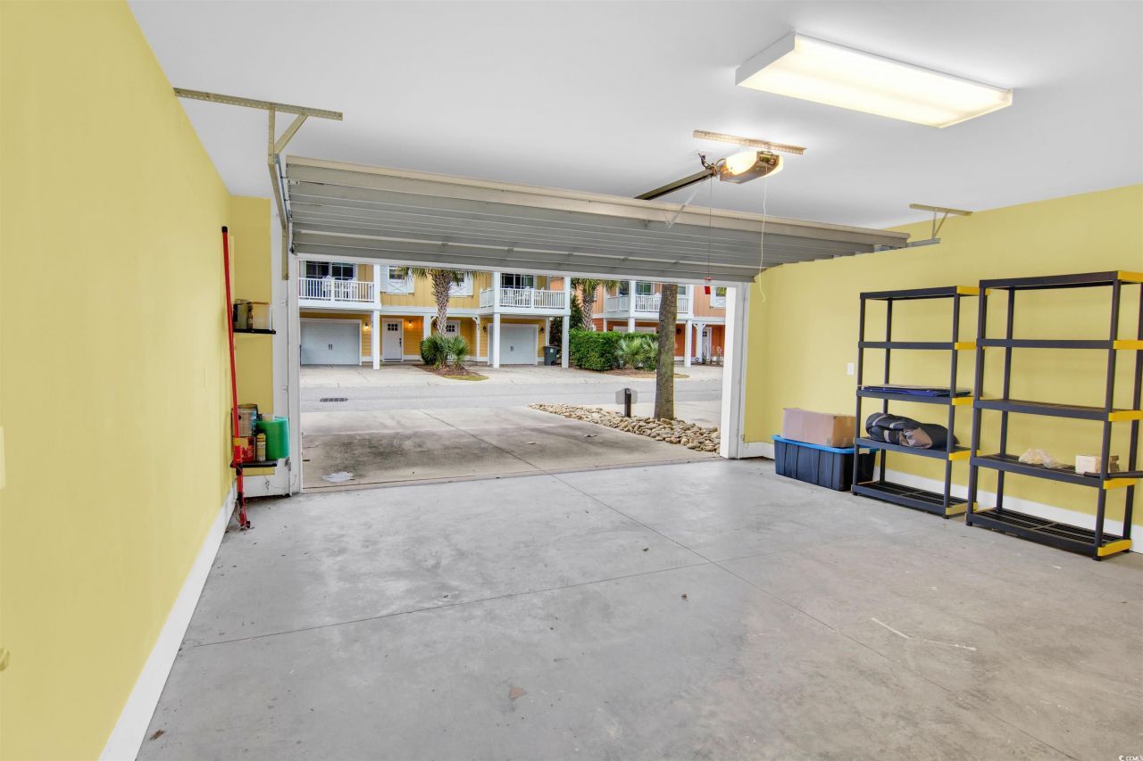 4910 N Market St. Photo 33