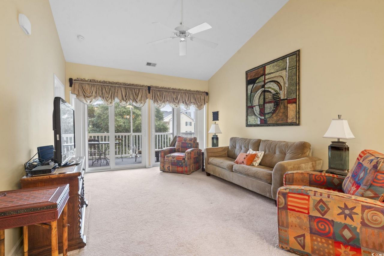 601 Hillside Dr. N Photo 12