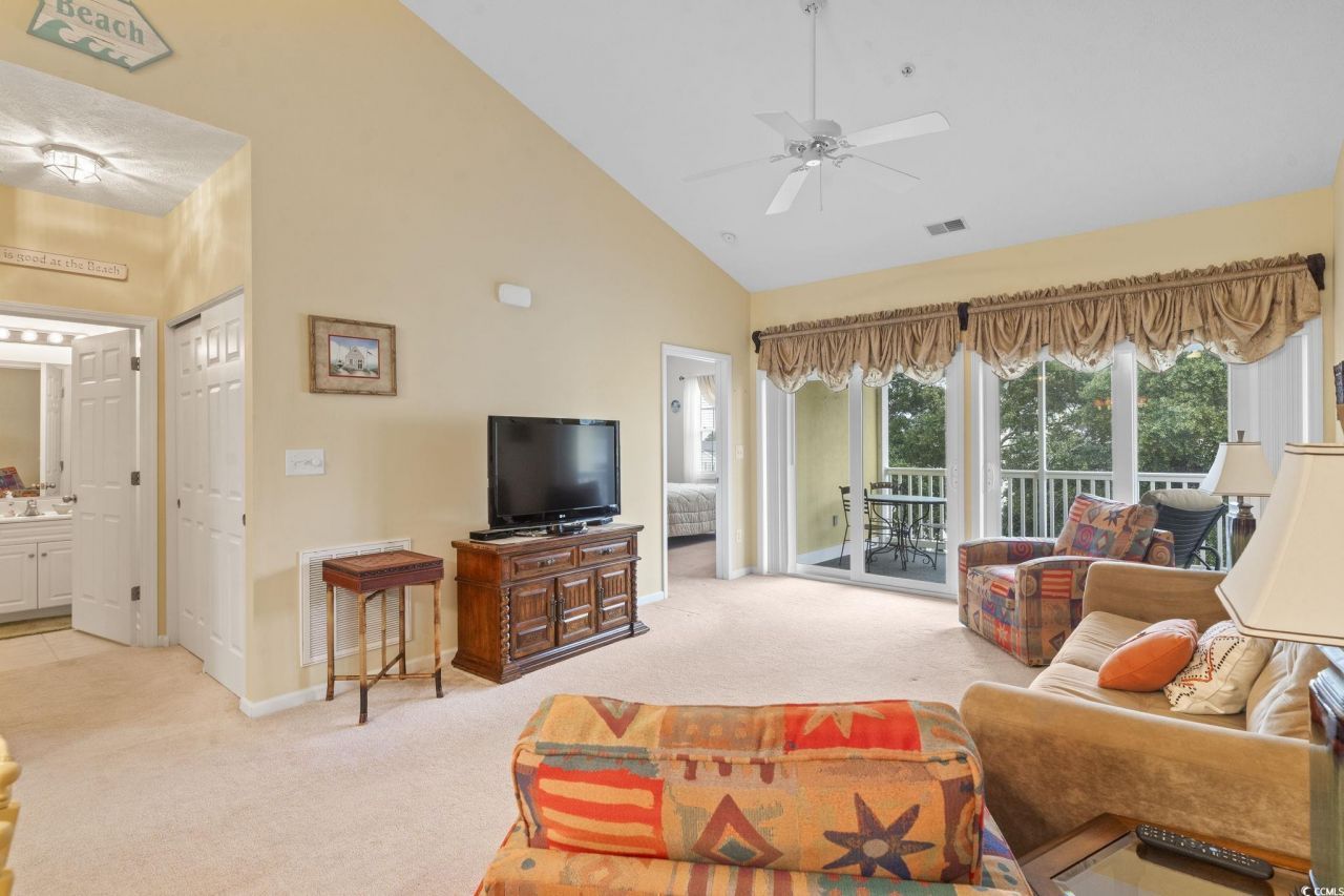 601 Hillside Dr. N Photo 14