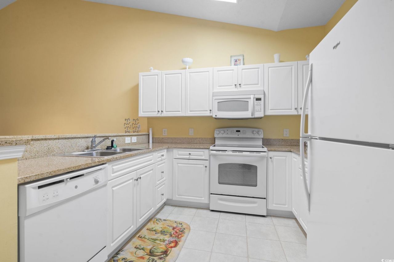 601 Hillside Dr. N Photo 4