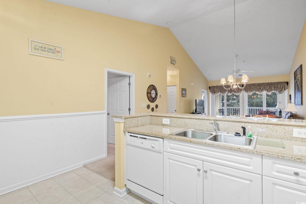 601 Hillside Dr. N Photo 6