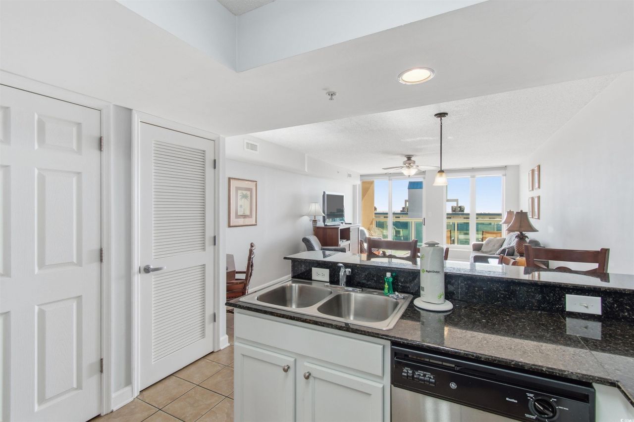 1707 Perrin Dr. Photo 12