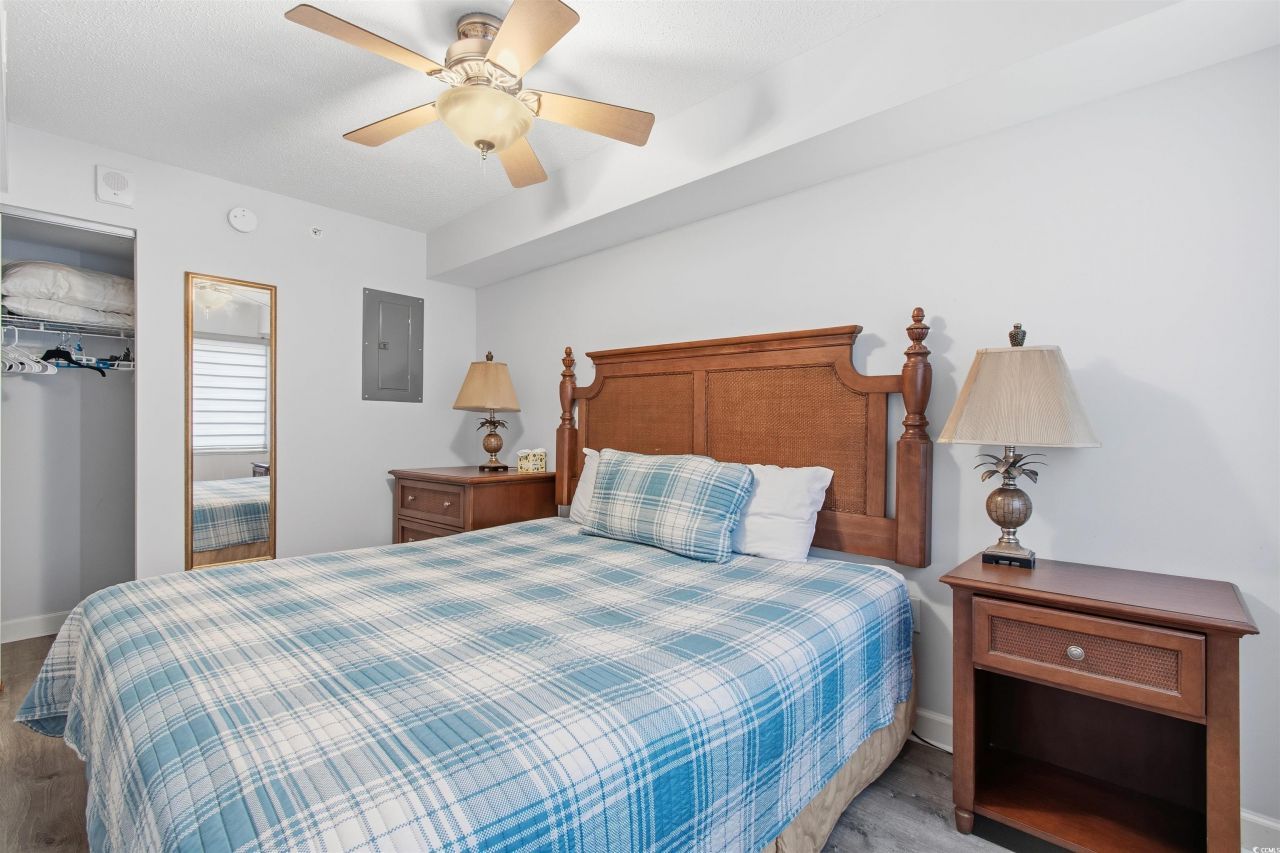 1707 Perrin Dr. Photo 6