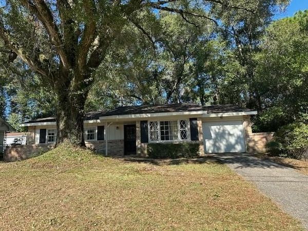 5516 Brightwood Lane, Mobile, AL 36608