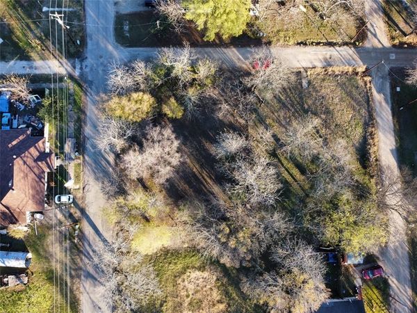 330 E Waco Avenue, Cooper, TX 75432