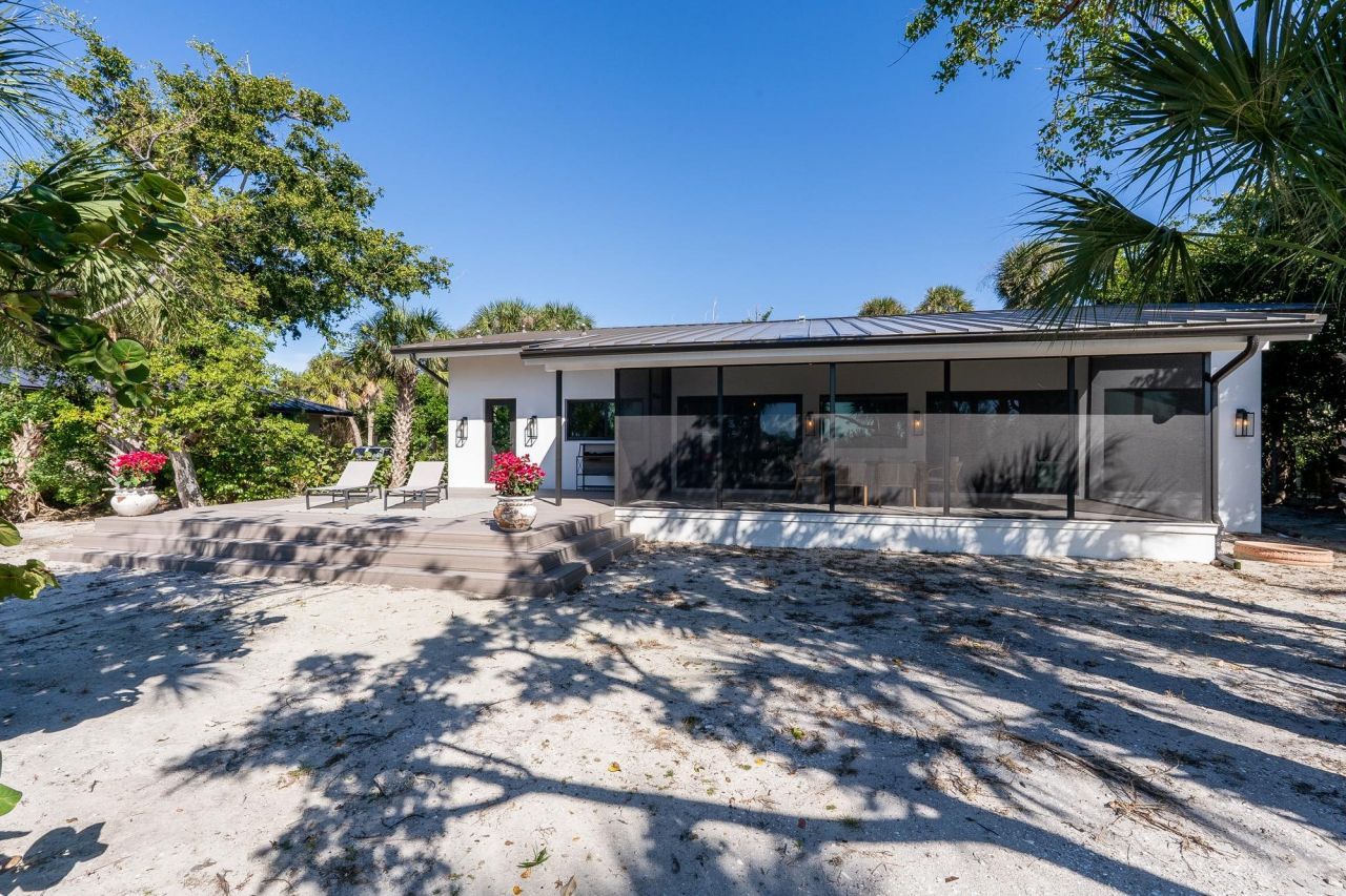 5801 Sanibel Captiva Rd, Sanibel, FL 33957 Photo