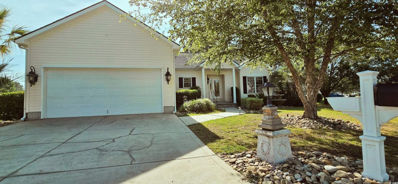 618 Wintercreeper Dr. Photo 1