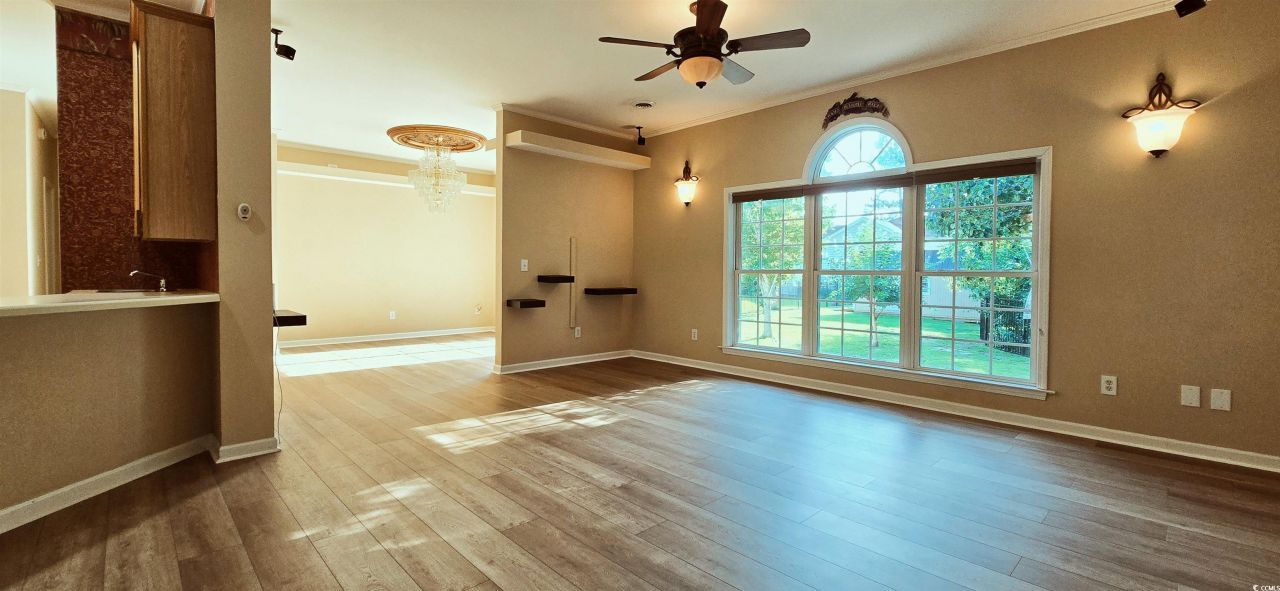 618 Wintercreeper Dr. Photo 20