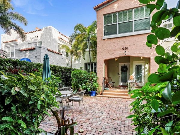 929 Meridian Ave, Unit 1, Miami Beach, FL 33139