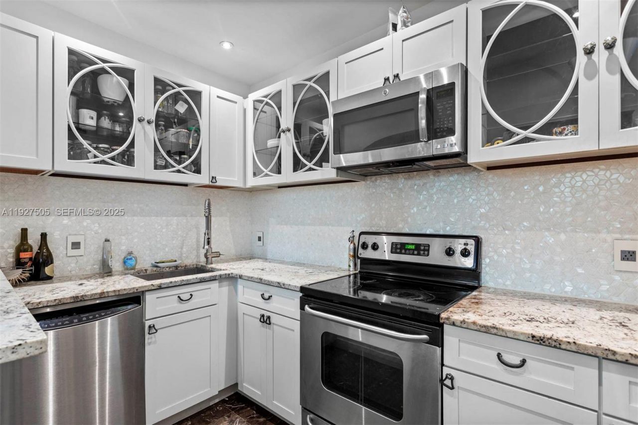 929 Meridian Ave, Unit 1, Miami Beach, FL 33139 Photo