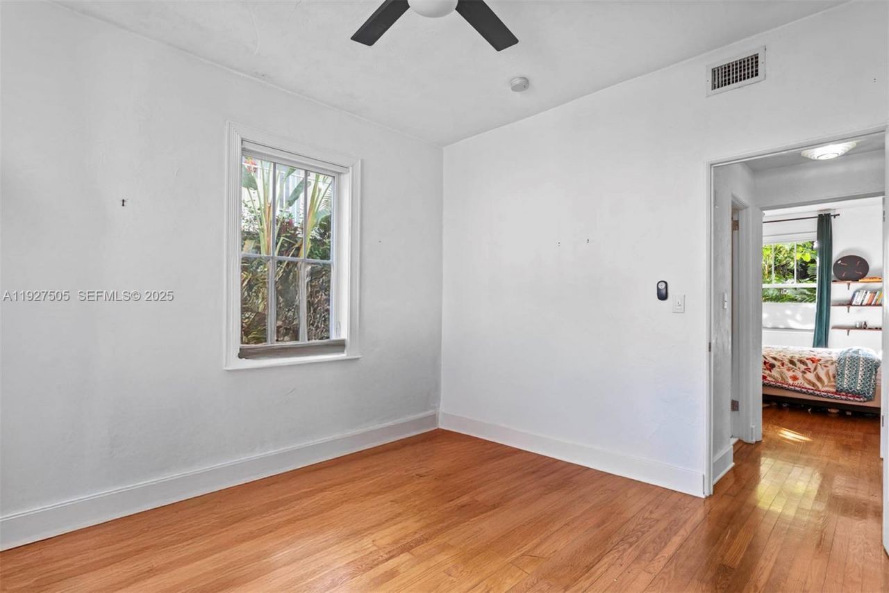 929 Meridian Ave, Unit 1, Miami Beach, FL 33139 Photo